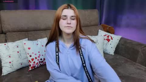 Snapshot of _capybara0_0 chatting on March 2, 9:53 am _capybara0_0 online show from March 2, 9:53 am