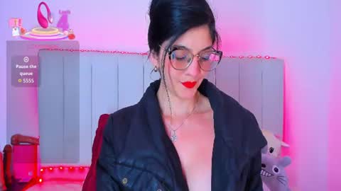 Snapshot of _caro_lyne_ chatting on June 12, 7:46 pm Carolina online show from June 12, 7:46 pm