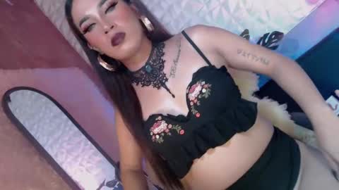 Snapshot of _caroline69 chatting on February 12, 8:59 am Caroline online show from February 12, 8:59 am