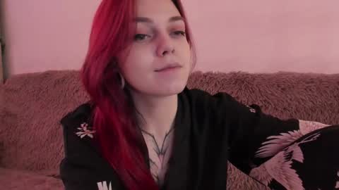 Snapshot of _caroline_coy chatting on February 10, 11:36 am Caroline online show from February 10, 11:36 am