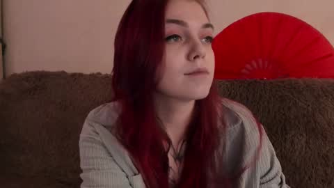 Snapshot of _caroline_coy chatting on February 27, 11:43 am Caroline online show from February 27, 11:43 am