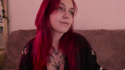 Snapshot of _caroline_coy chatting on March 8, 12:20 pm Caroline online show from March 8, 12:20 pm