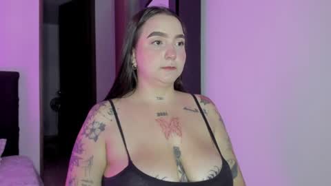 Snapshot of _cee_leste chatting on July 8, 5:01 am _cee_leste online show from July 8, 5:01 am