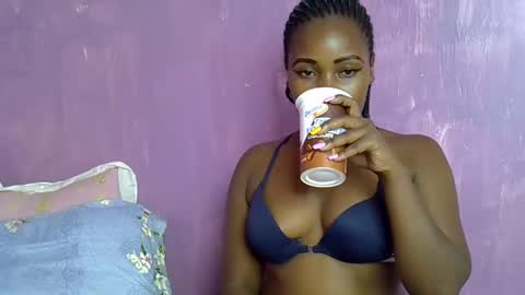 Snapshot of _chacha482688 chatting on February 27, 3:59 pm _chacha482688 online show from February 27, 3:59 pm