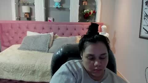 Snapshot of _chelsea_24 chatting on June 15, 5:31 am _chelsea_24 online show from June 15, 5:31 am