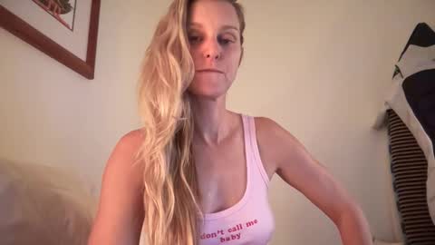 Chelsea xo online show from December 15, 12:04 am