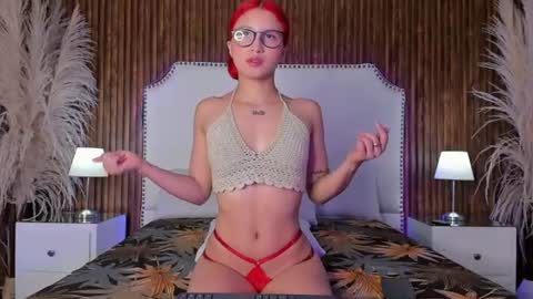Snapshot of _cherry_fox chatting on June 13, 11:52 am _cherry_fox online show from June 13, 11:52 am