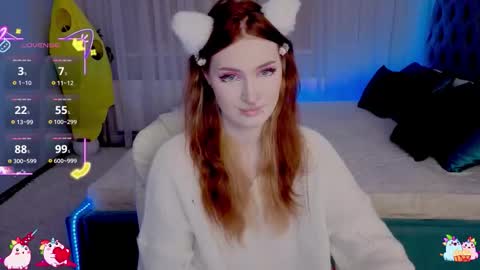 Snapshot of _chlo_e chatting on October 25, 6:46 pm Alisa NO NUDE online show from October 25, 6:46 pm