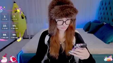 Snapshot of _chlo_e chatting on October 26, 9:42 pm Alisa NO NUDE online show from October 26, 9:42 pm