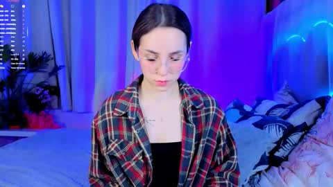 Snapshot of _cindy_lou_ chatting on November 22, 5:28 am Cindy . online show from November 22, 5:28 am