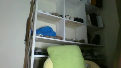 clara online show from April 27, 3:15 am