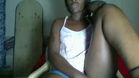 Snapshot of _clara01 chatting on May 23, 8:35 pm clara online show from May 23, 8:35 pm