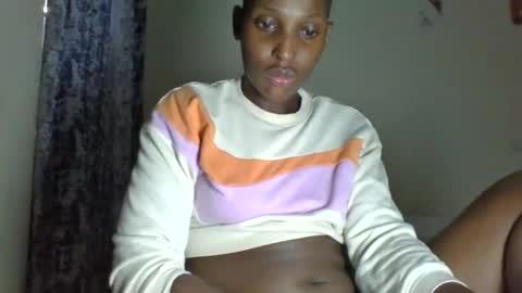 Snapshot of _clara01 chatting on June 6, 7:24 am clara online show from June 6, 7:24 am