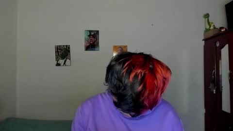 Snapshot of _cody_johnson chatting on December 10, 8:08 am Cody online show from December 10, 8:08 am