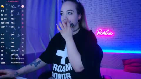 Nica online show from February 19, 5:47 am