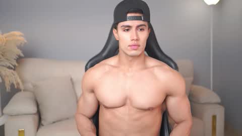 Snapshot of _cristianlopez chatting on February 24, 2:20 am 50 OFF TODAY onlyfans cristianlopezbf online show from February 24, 2:20 am