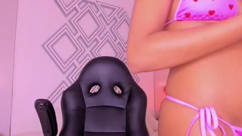     online show from February 6, 7:51 pm