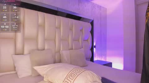     online show from September 10, 9:26 pm