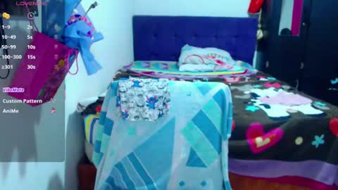 Snapshot of _curvy_mature_ chatting on July 9, 6:34 pm _curvy_mature_ online show from July 9, 6:34 pm