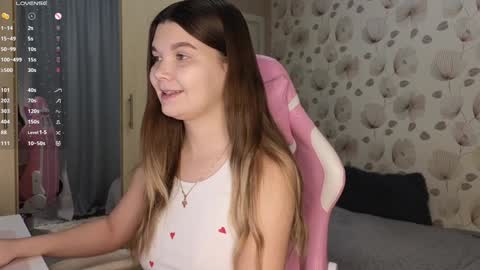 _cute_ice online show from December 12, 4:37 am