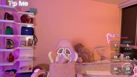 _cute_isabella_ online show from June 3, 12:24 am