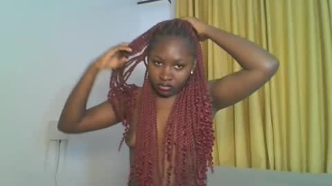 Snapshot of _cutestephanie chatting on December 1, 11:21 pm STEPH online show from December 1, 11:21 pm