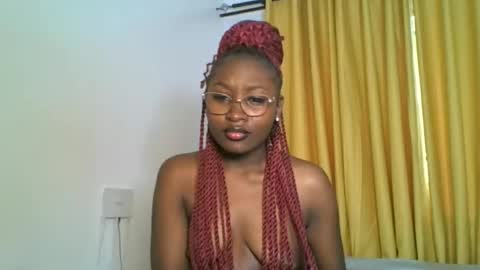 Snapshot of _cutestephanie chatting on December 14, 1:16 pm STEPH online show from December 14, 1:16 pm