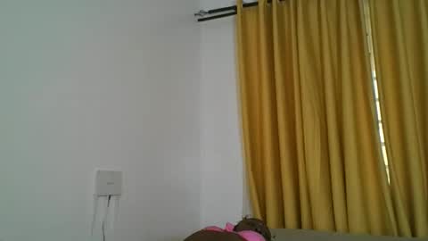 Snapshot of _cutestephanie chatting on December 18, 12:55 pm STEPH online show from December 18, 12:55 pm