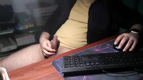 Snapshot of _daddypimp chatting on March 17, 1:10 am Paul online show from March 17, 1:10 am