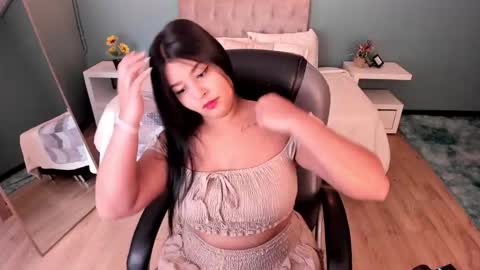 Dani online show from November 25, 2:55 am