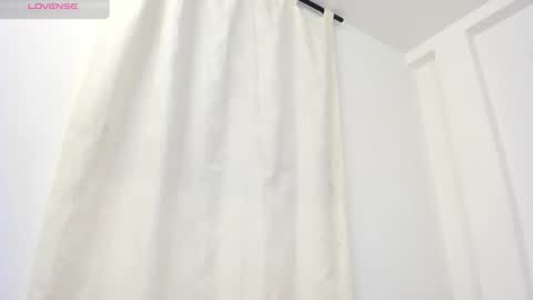 Snapshot of _danik0 chatting on November 25, 12:21 am danik online show from November 25, 12:21 am