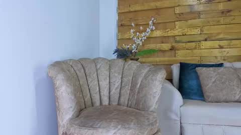 Dante online show from December 15, 8:57 pm