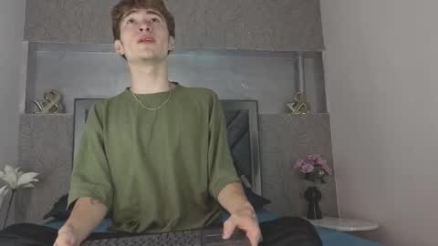 Dante online show from December 18, 8:48 pm