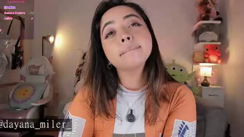 Snapshot of _dayana_miler chatting on June 24, 4:39 pm IG Dayana miler online show from June 24, 4:39 pm
