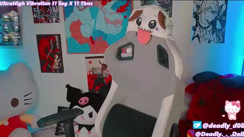 Snapshot of _deadly_doll chatting on January 17, 10:56 pm online show from January 17, 10:56 pm