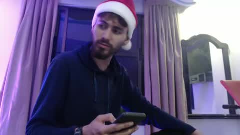 delacruz online show from December 25, 12:48 am