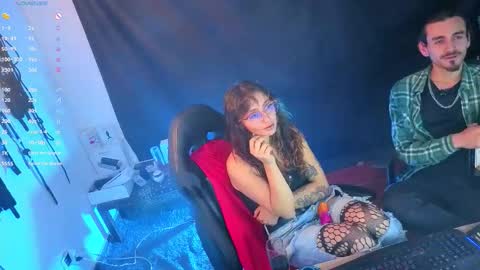 delacruz online show from February 3, 1:37 am