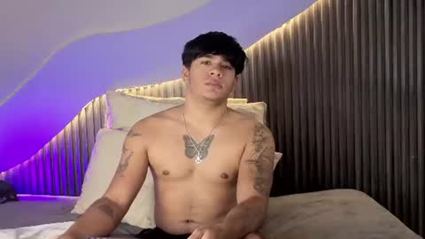 _demon1 online show from June 27, 2:38 am