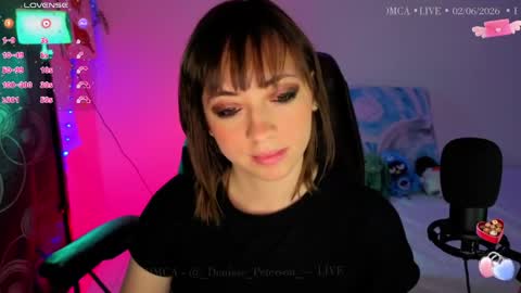 Snapshot of _denisse_peterson_ chatting on June 2, 11:18 pm DENISE online show from June 2, 11:18 pm
