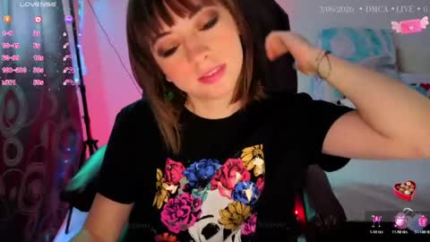 Snapshot of _denisse_peterson_ chatting on June 3, 9:20 pm DENISE online show from June 3, 9:20 pm