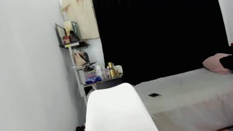 Snapshot of _diannamarie69_ chatting on June 22, 8:33 am dianna find true love online show from June 22, 8:33 am