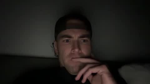 Snapshot of _dirty_daddy_1 chatting on December 5, 6:32 am dirtydaddy1 online show from December 5, 6:32 am