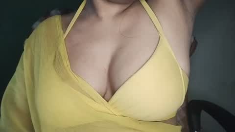 Snapshot of _dreamgirl_0 chatting on July 5, 12:39 am _dreamgirl_0 online show from July 5, 12:39 am