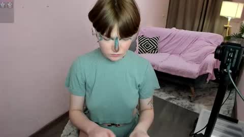 Luna    online show from March 17, 12:52 pm