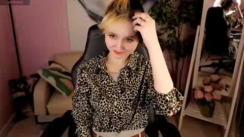 Snapshot of _drift_baby_ chatting on March 15, 1:17 pm Mao online show from March 15, 1:17 pm