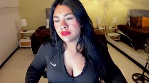 Dulcinea online show from September 17, 2:57 am