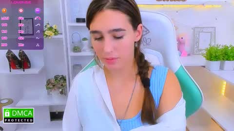 Lizzy  online show from September 12, 9:04 pm