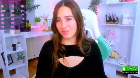 Lizzy  online show from December 1, 10:48 pm