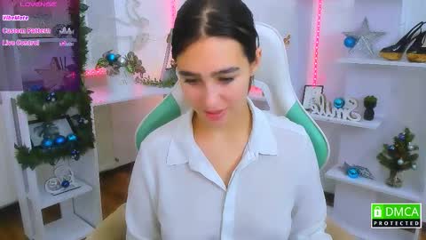 Lizzy  online show from December 20, 10:17 pm