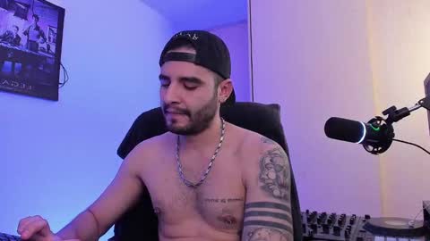  -         online show from January 25, 3:51 am